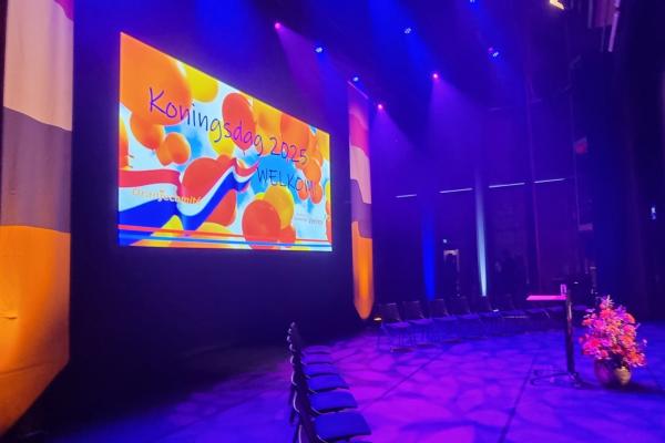 Bijeenkomst nieuw en-oud gedecoreerden Oranje Comite Venray